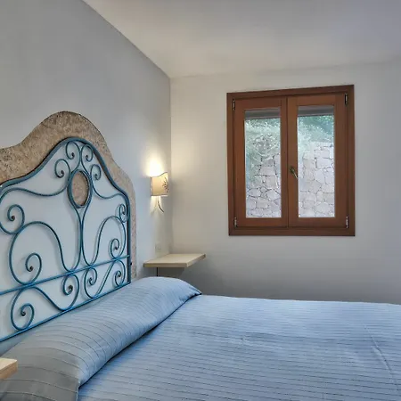 Luxury Lu Disisciu
